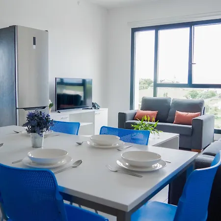 Turisticos Uneatlantico Aparthotel Santander